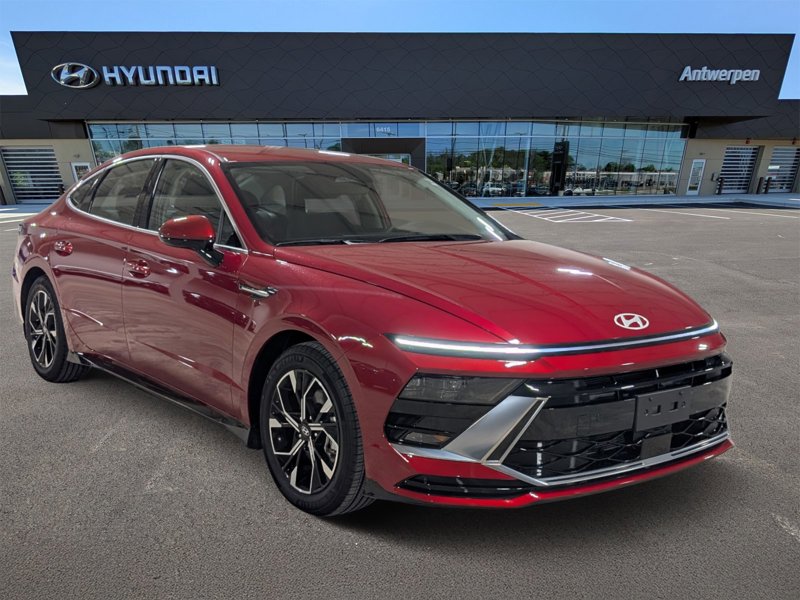Certified 2024 Hyundai Sonata SEL image 1