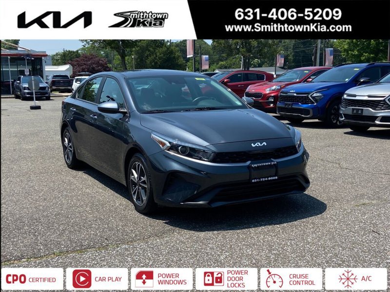 Certified 2023 Kia Forte LXS image 1