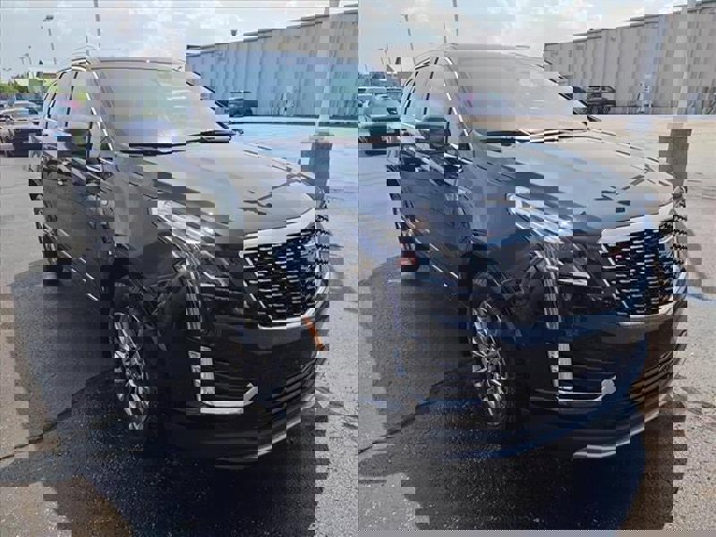 Used 2023 Cadillac XT5 Premium Luxury image 1