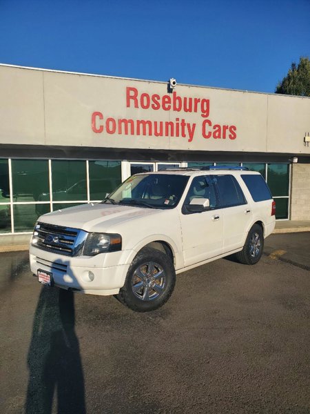 Used 2013 Ford Expedition Limited image 1