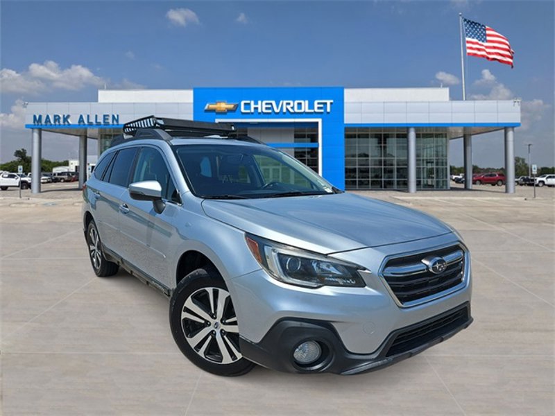 Used 2018 Subaru Outback 2.5i Limited w/ Popular Package #2 image 1