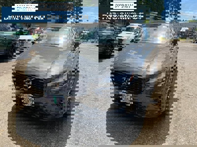 Certified 2025 Volvo S60 B5 Core image 1