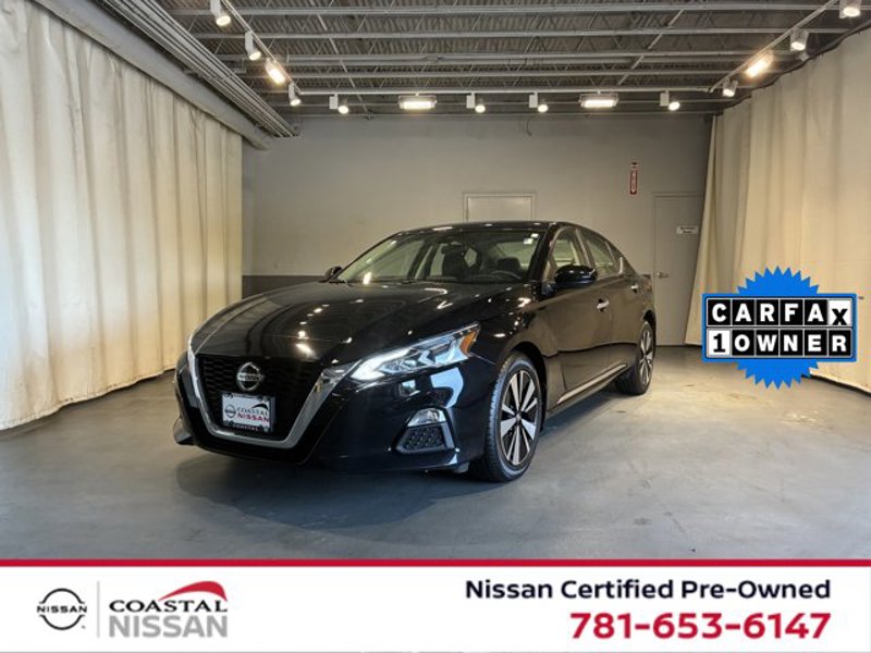 Certified 2022 Nissan Altima 2.5 SV image 1