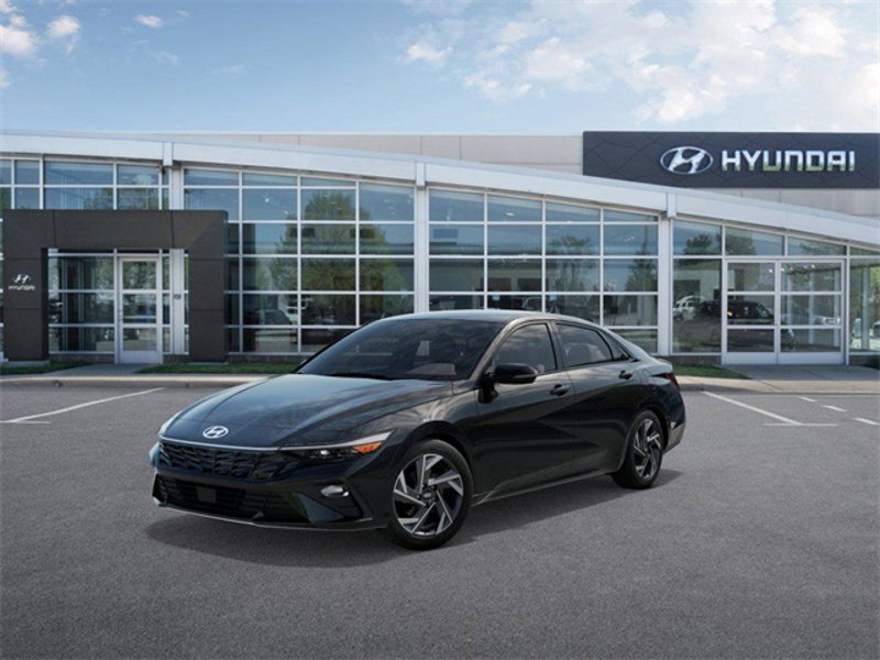 New 2025 Hyundai Elantra Sport image 1