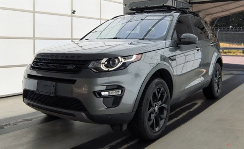Used 2018 Land Rover Discovery Sport HSE image 1