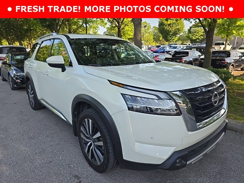 Certified 2022 Nissan Pathfinder Platinum w/ Cargo Package image 1