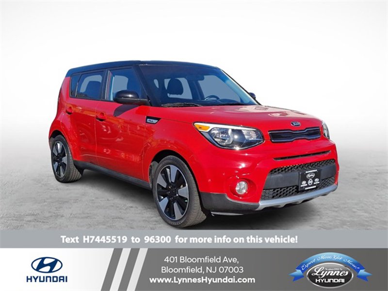 Used 2017 Kia Soul + w/ Designer's Package image 1