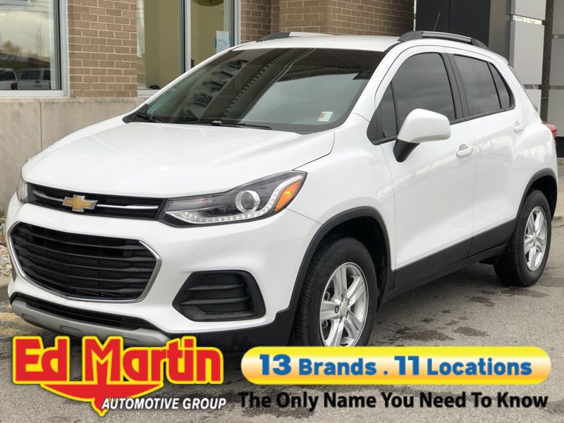 Used 2022 Chevrolet Trax LT w/ LT Convenience Package image 1