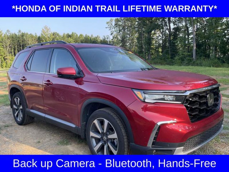 Certified 2025 Honda Pilot Touring image 1