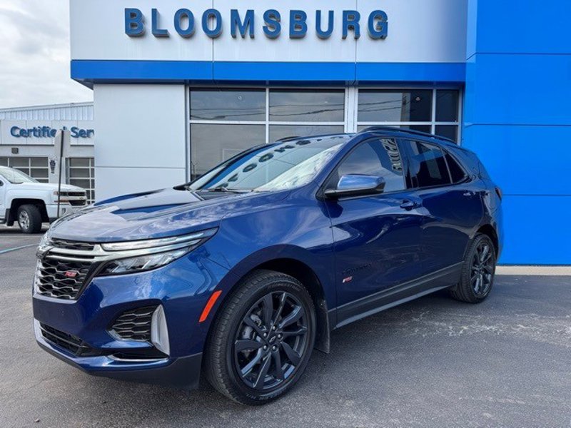 Certified 2022 Chevrolet Equinox RS image 1
