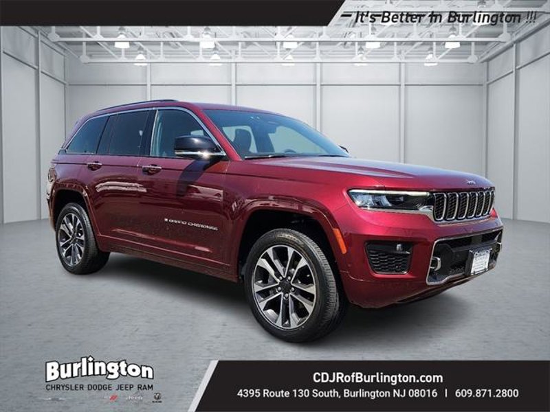 Certified 2022 Jeep Grand Cherokee Overland w/ Luxury Tech Group IV image 1