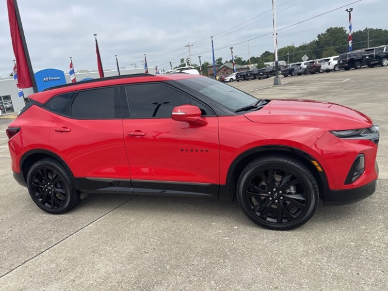 Certified 2022 Chevrolet Blazer RS w/ Enhanced Convenience Package image 1