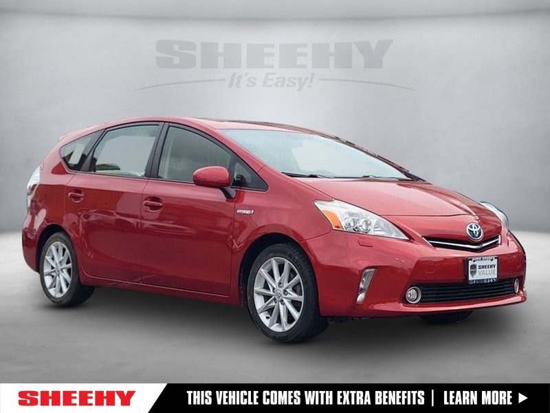 Used 2014 Toyota Prius V Five image 1