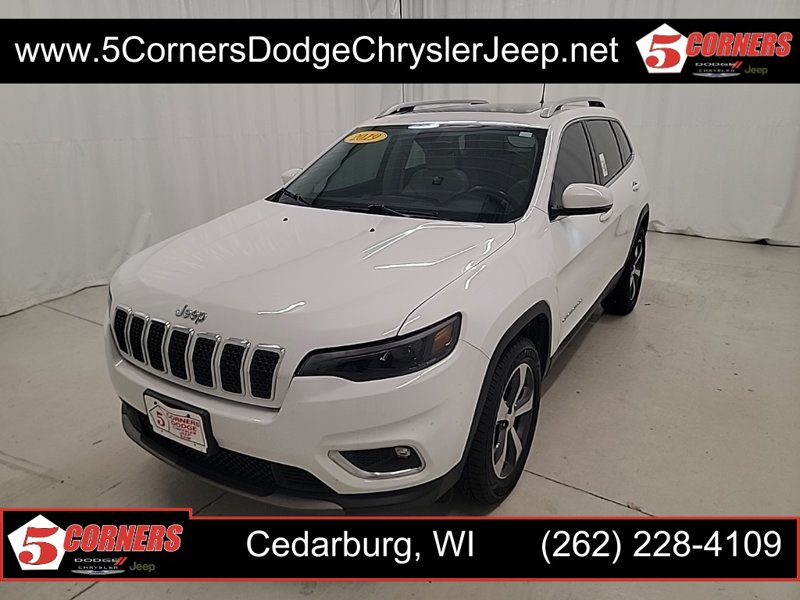 Used 2019 Jeep Cherokee Limited w/ Trailer Tow Group image 1
