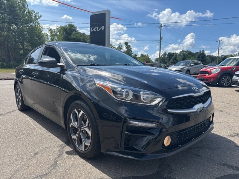 Certified 2021 Kia Forte LXS image 1