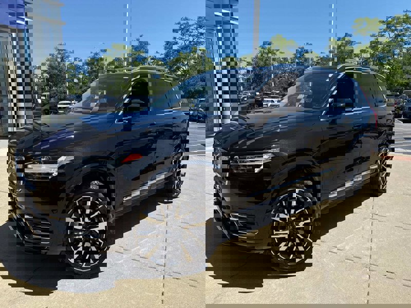 Certified 2024 Volvo XC90 B6 Plus w/ Protection Package Premier image 1