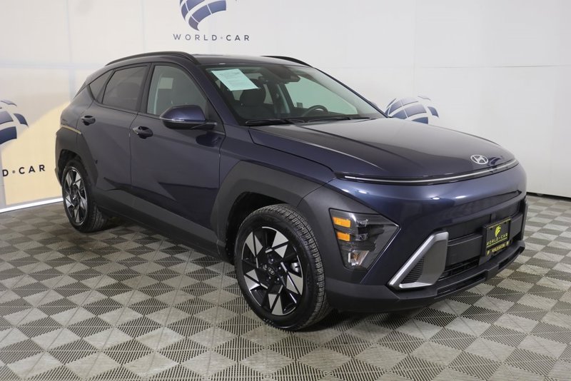 Certified 2024 Hyundai Kona SEL w/ Convenience Package image 1