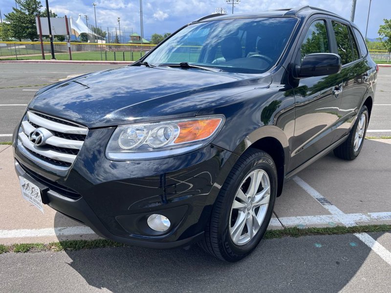 Used 2012 Hyundai Santa Fe Limited w/ Navigation Pkg 4 image 1