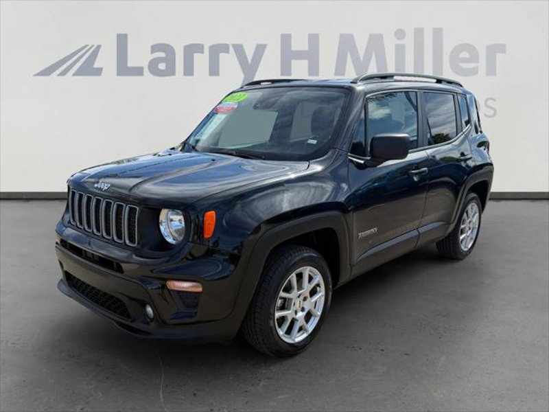 Certified 2022 Jeep Renegade Latitude w/ Convenience Group image 1
