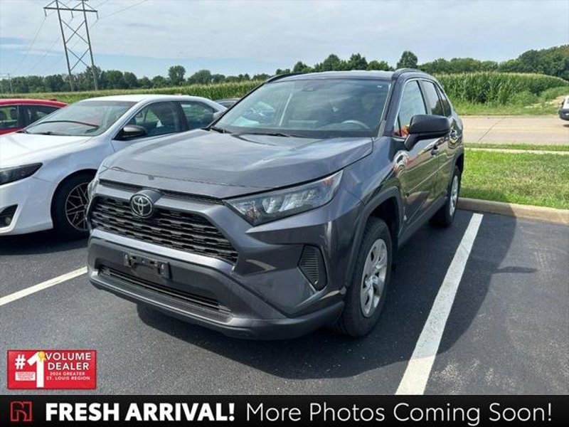 Certified 2019 Toyota RAV4 LE image 1