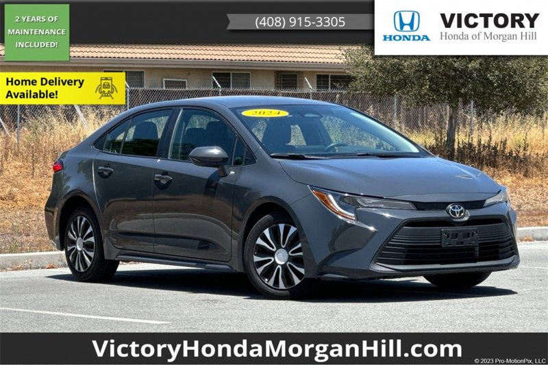 Used 2024 Toyota Corolla LE image 1