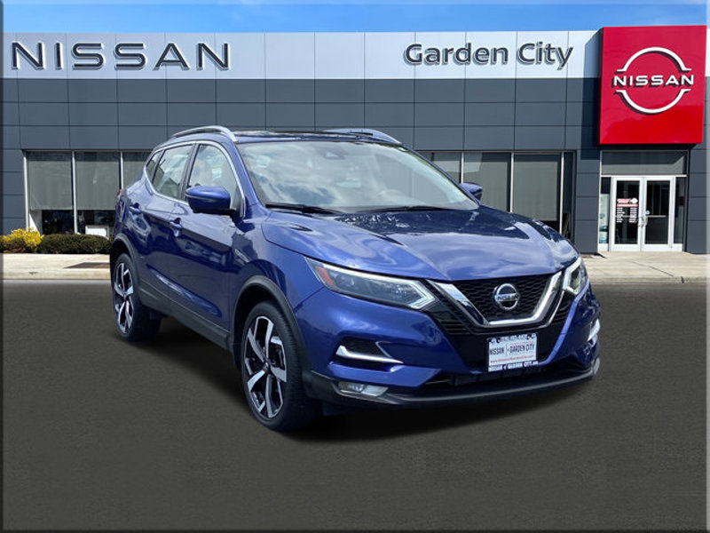 Certified 2022 Nissan Rogue Sport SL image 1