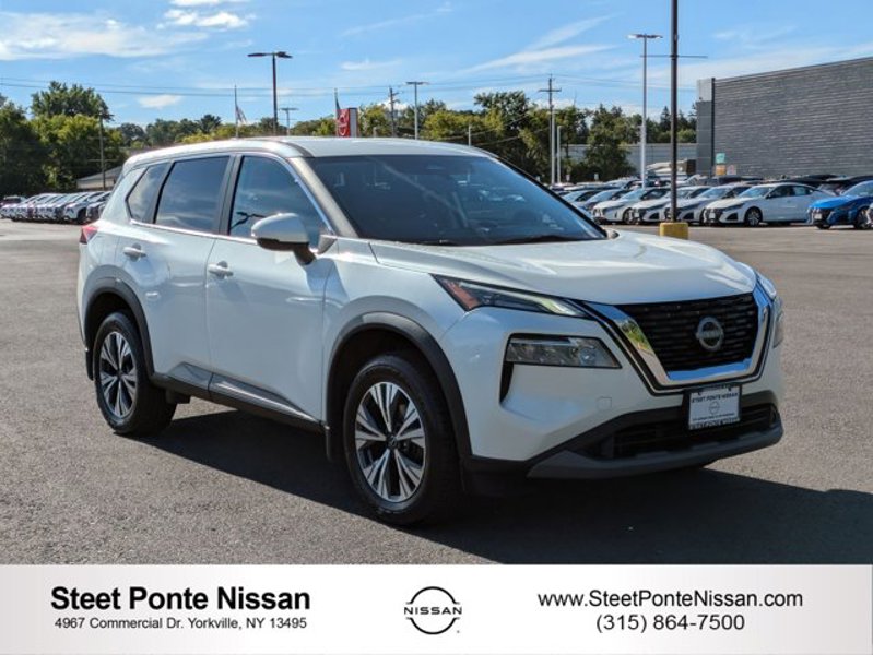 Certified 2022 Nissan Rogue SV image 1
