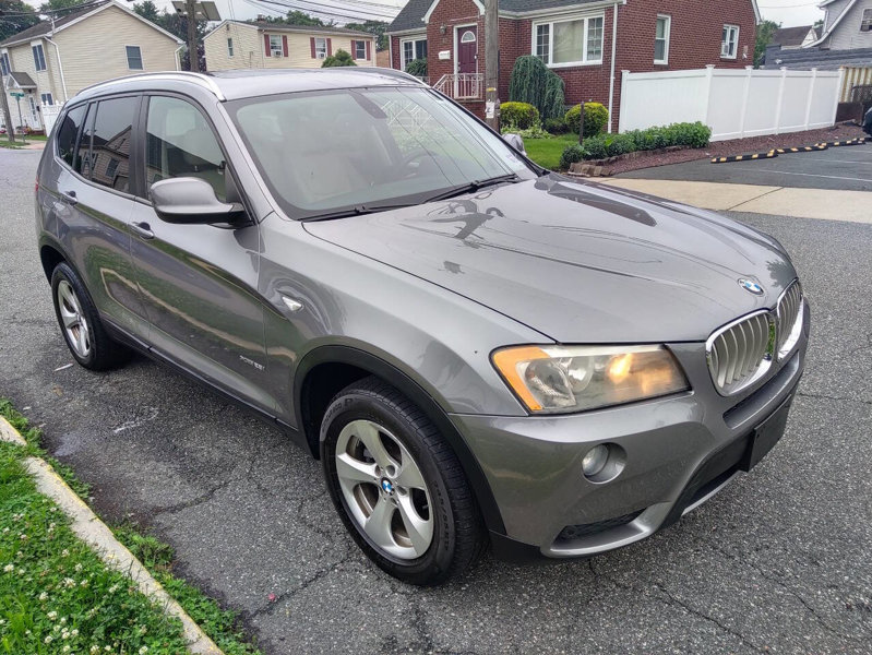 Used 2011 BMW X3 xDrive28i image 1