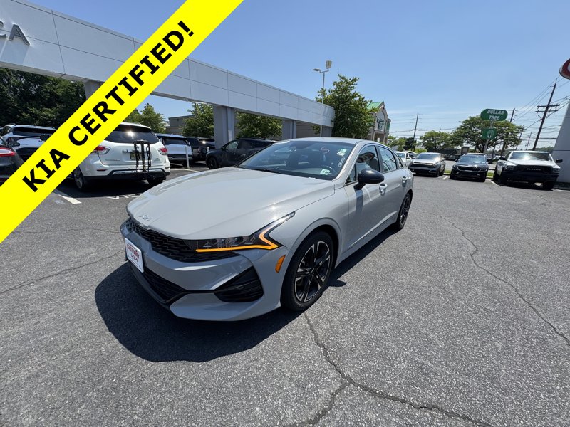 Certified 2022 Kia K5 GT-Line image 1