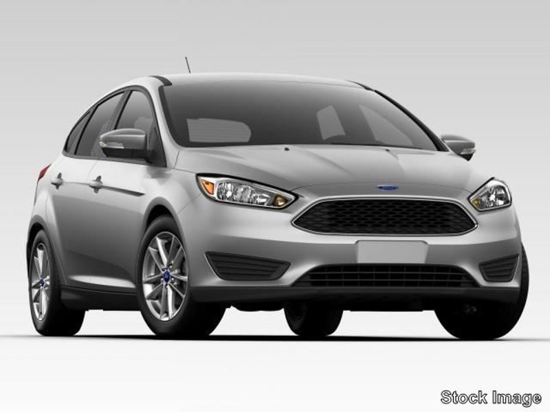 Used 2018 Ford Focus SE image 1