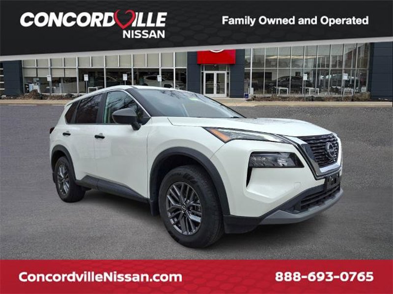 Certified 2022 Nissan Rogue S image 1