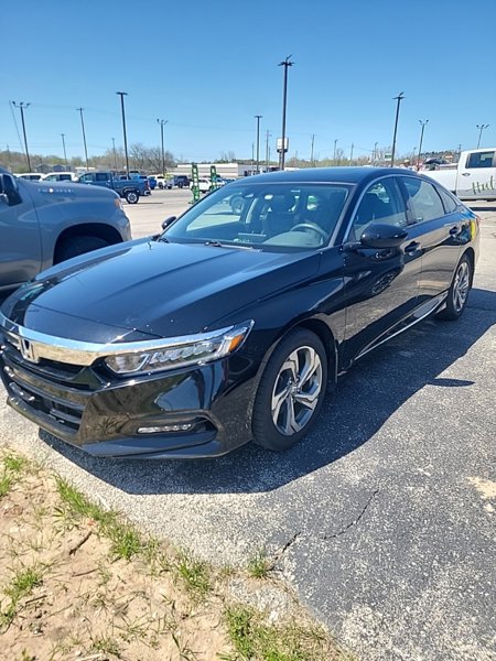 Used 2018 Honda Accord EX image 1