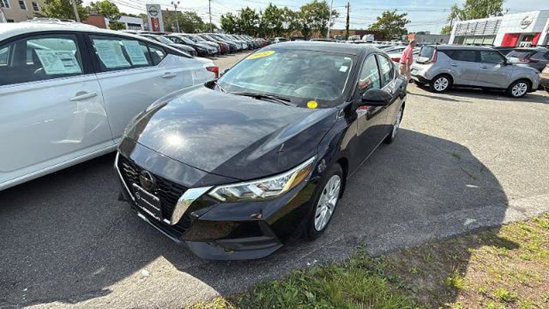 Certified 2022 Nissan Sentra S w/ Lighting Package image 1