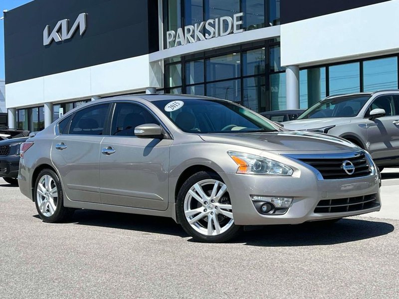 Used 2015 Nissan Altima 3.5 SL image 1