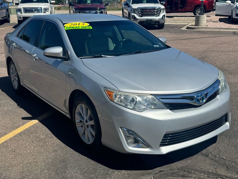 Used 2013 Toyota Camry XLE image 1