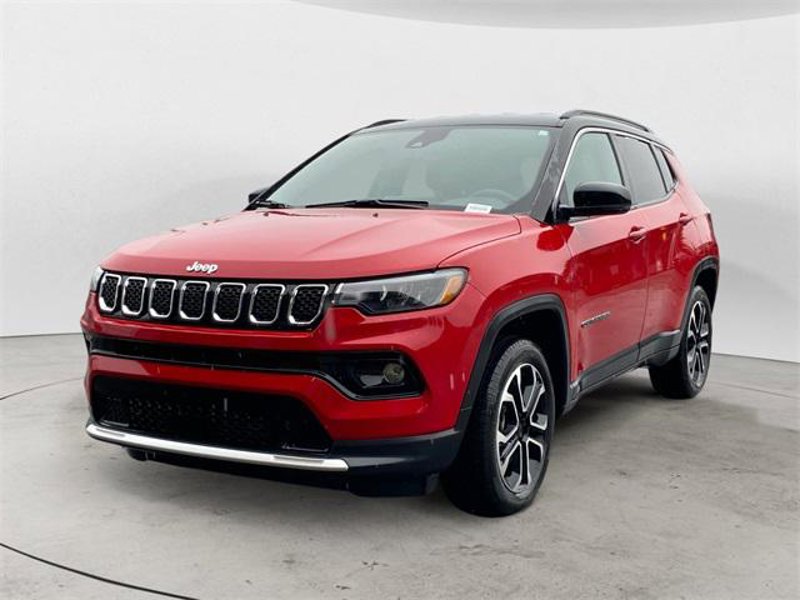 Certified 2024 Jeep Compass Limited image 1