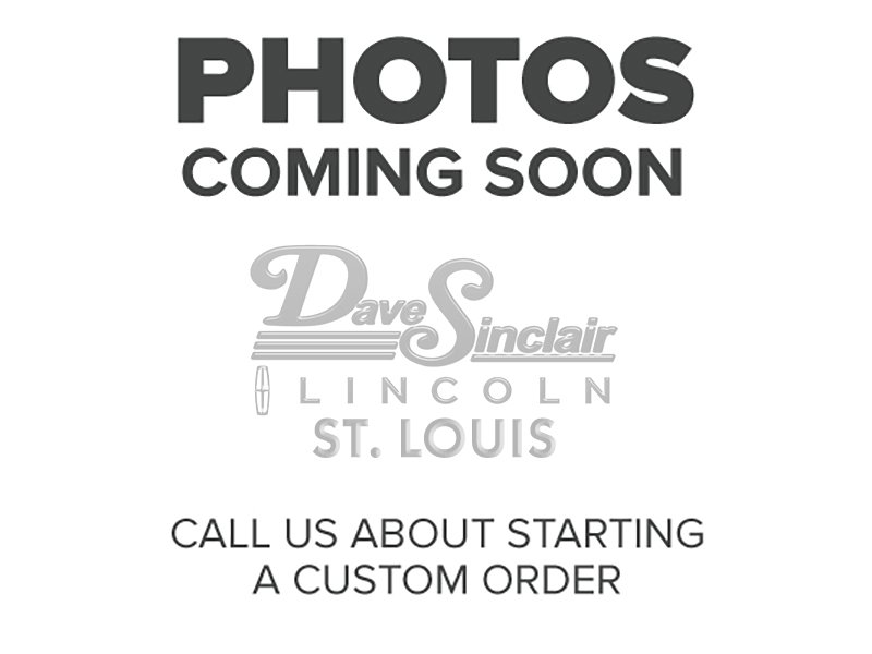 Used 2015 Ford Escape SE w/ Equipment Group 201A image 1