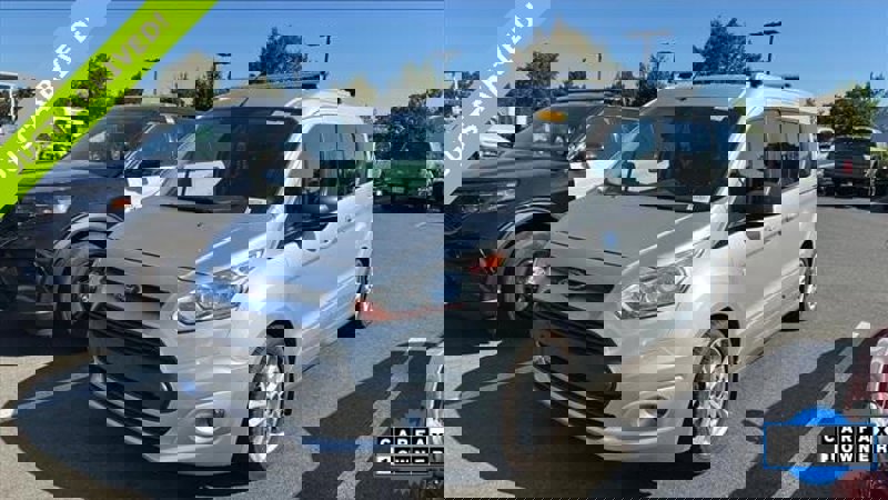 Certified 2017 Ford Transit Connect XLT image 1