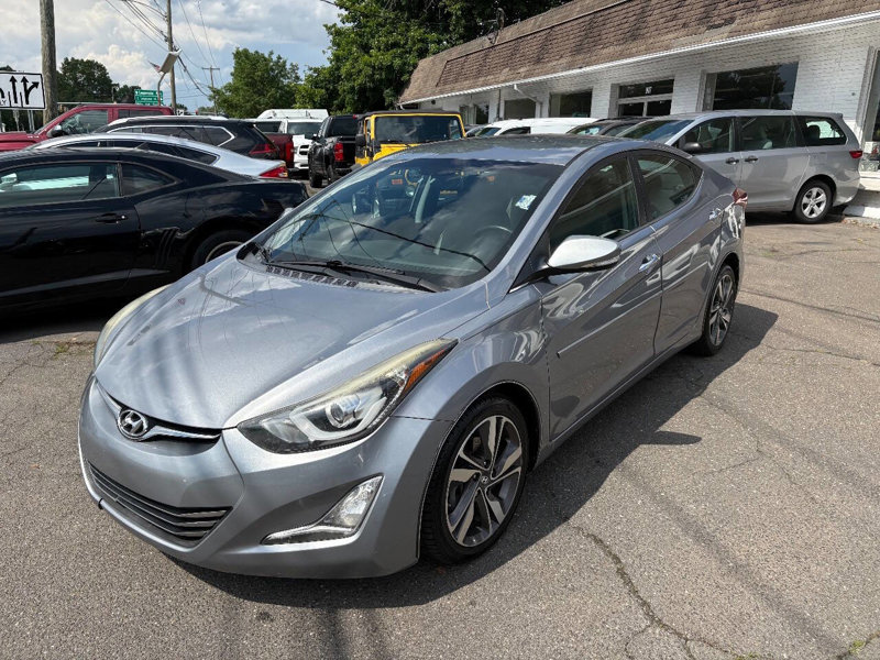 Used 2015 Hyundai Elantra Limited image 1