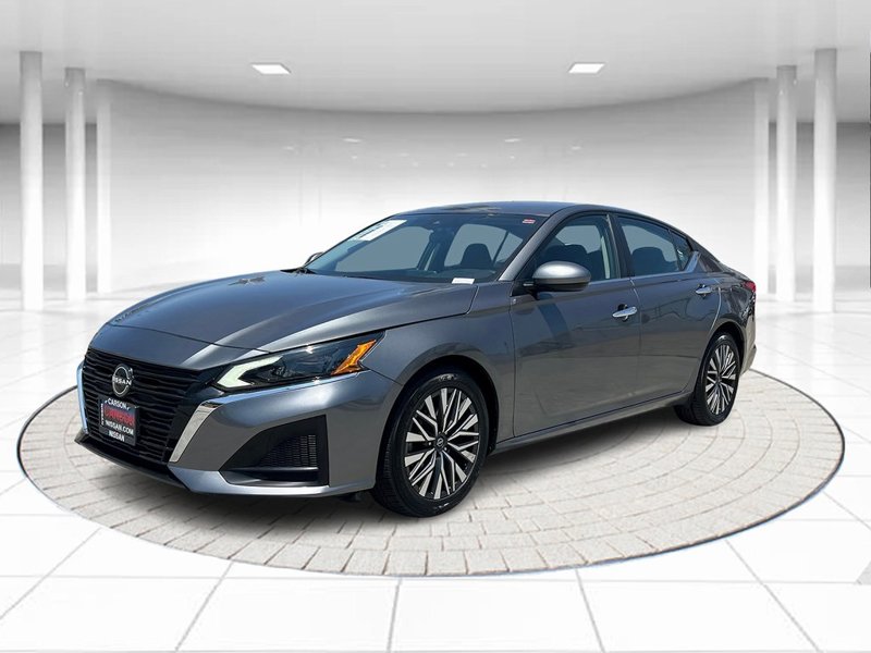 Certified 2023 Nissan Altima 2.5 SV image 1