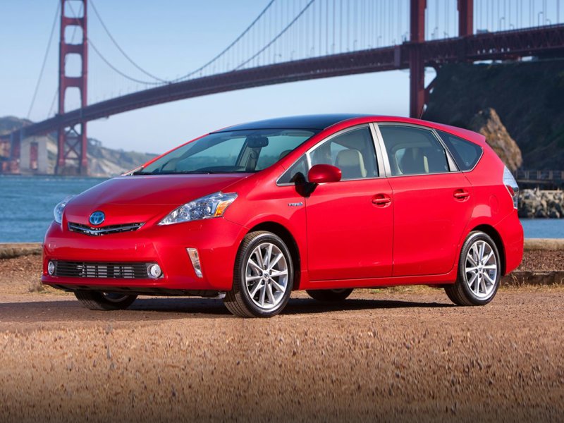 Used 2013 Toyota Prius V image 1