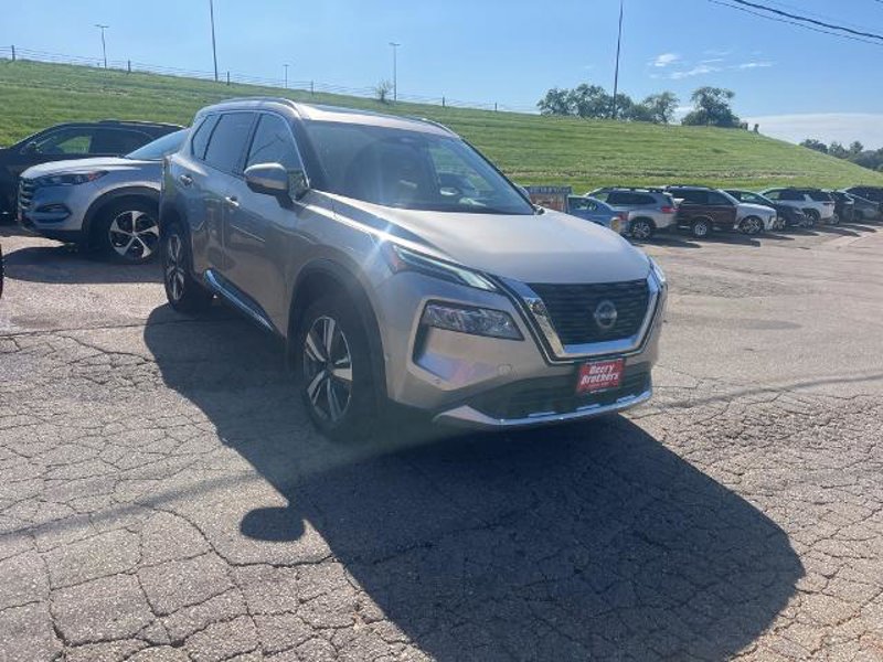 Certified 2023 Nissan Rogue Platinum w/ Platinum Premium Package image 1