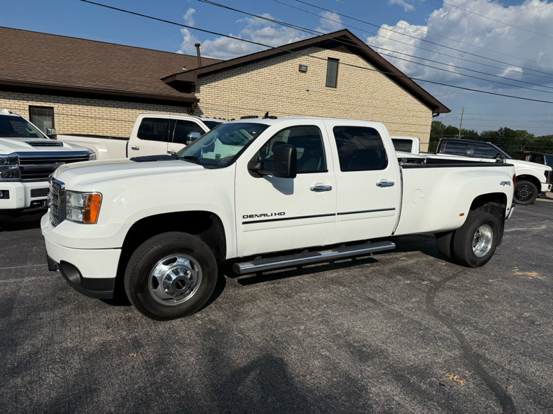 Used 2013 GMC Sierra 3500 Denali image 1