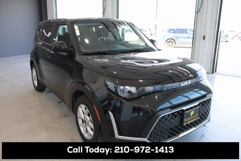 Certified 2023 Kia Soul LX w/ Option Group 015 image 1