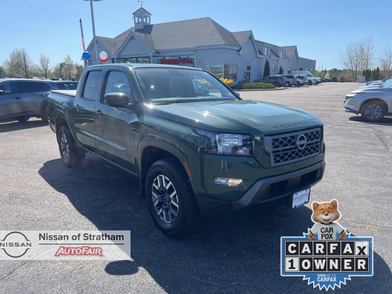 Certified 2022 Nissan Frontier SV image 1