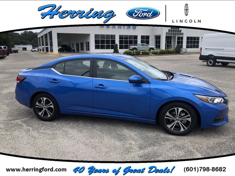 Used 2023 Nissan Sentra SV image 1
