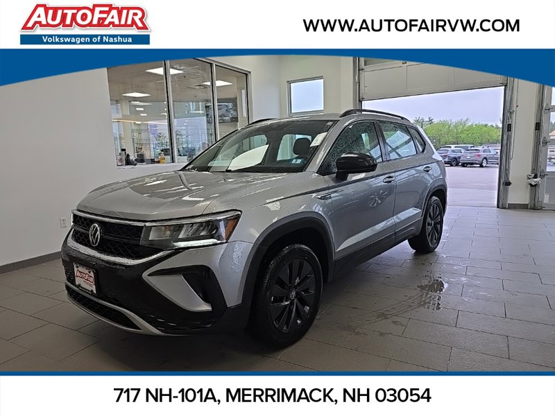 Used 2022 Volkswagen Taos S image 1