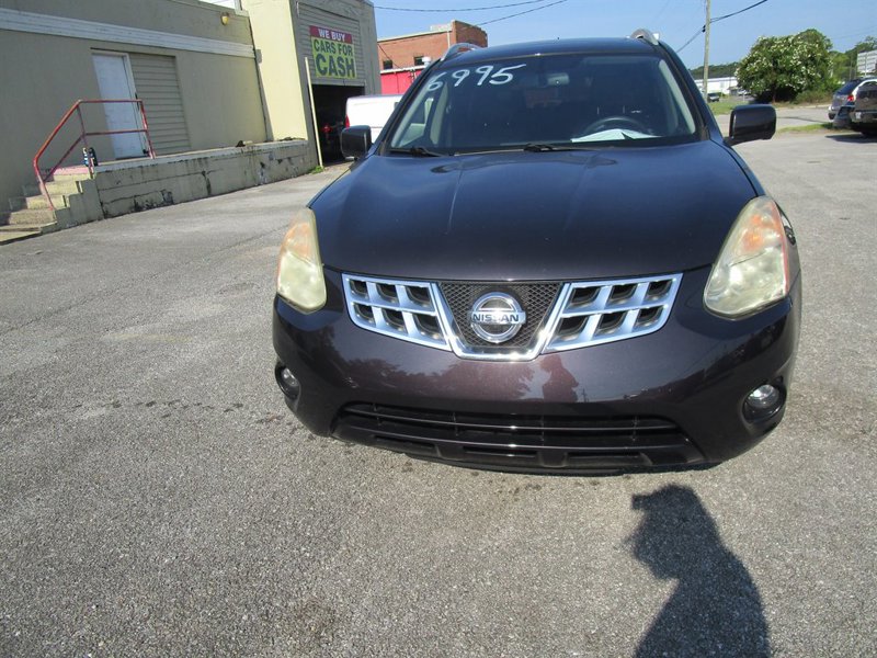 Used 2013 Nissan Rogue SL image 1