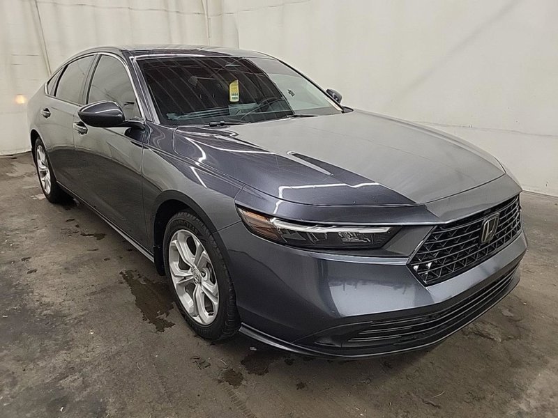 Certified 2023 Honda Accord LX image 1