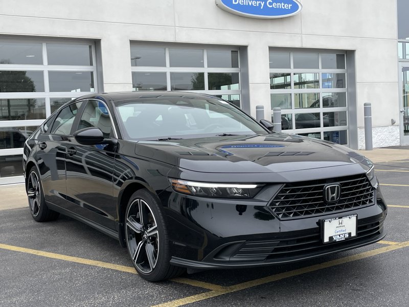 Certified 2023 Honda Accord Sport image 1